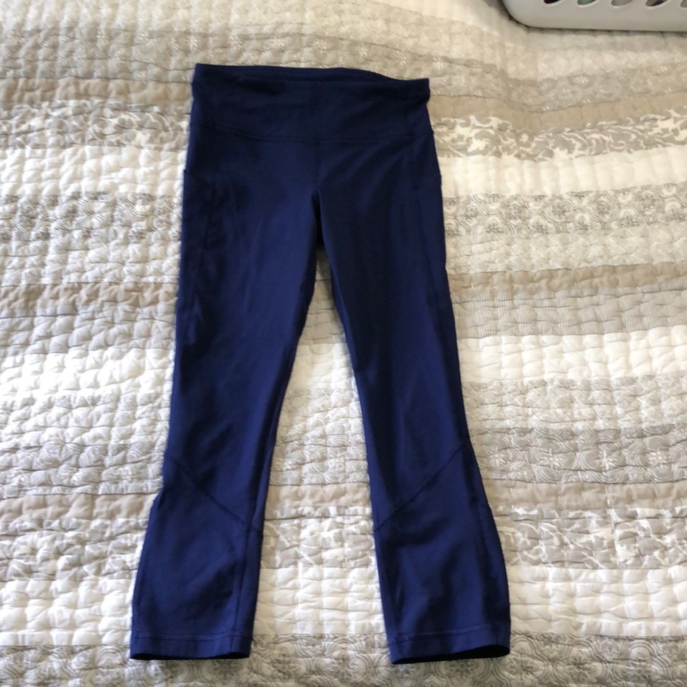 Navy leggings